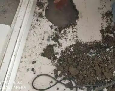 鹰手营楼顶渗水公司分享下鹰手营卫生间测漏水方法和方法的详细分解。